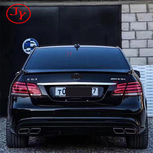 Haut de gamme BBA Grade E W 212 ancien modèle mise à niveau nouveau modèle <span class=keywords><strong>E63</strong></span> <span class=keywords><strong>AMG</strong></span> Surround Spot <span class=keywords><strong>prix</strong></span> compétitif pare-chocs de voiture garde-boue - Product Image 5