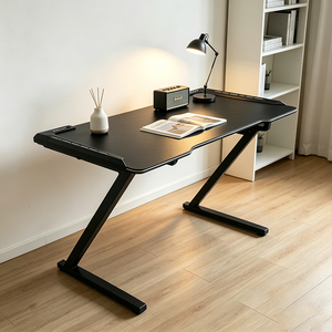 Scrivania a Forma di Z di Alta Qualità per Ufficio Familiare e Aziendale, Tavolo Durevole per Computer ed E-sports - Product Image 1