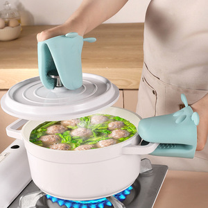 Pince de cuisine en silicone en forme de chien, épaisse, résistante à la chaleur, antidérapante, pour une prise en main sûre - Product Image 3