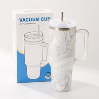 Vente en gros de gobelets de voiture en acier inoxydable 304 avec poignée, grande capacité, gobelet isotherme à double paroi, tasse à café de voyage pour les voyages