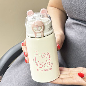 Termo de Acero Inoxidable con Dibujos Animados de Osito de Aspecto Atractivo, Portátil con Asa y Pajita al Vacío para Niños y Estudiantes para <span class=keywords><strong>Fiestas</strong></span> - Product Image 5