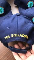 Usine de casquettes de baseball : Offre en gros sur les stocks excédentaires de casquettes de baseball avec logo brodé