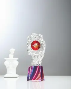 Custom Made Crystal Glass Trophy And Gold Medal Excellent Staff Souvenir With Creative New Atmosphere Custom Made
