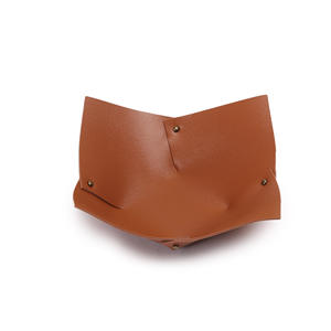 Boîte de rangement en cuir rectangulaire pliable, organisateur de bureau couleur blé, type vertical, fabriqué à Guangzhou - Product Image 1