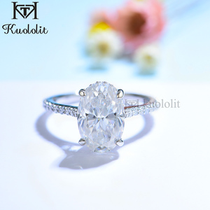 แหวนหมั้นเพชรโมอิสซาไนต์ทรงรีเจียระไนแบบไอซ์คัท ทองคำแท้ 18K สีเหลืองทอง ยี่ห้อ Kuololit HK พร้อมเพชรโมอิสซาไนต์เจียระไนแบบ Crushed Cut สำหรับงานแต่งงาน - Product Image 2