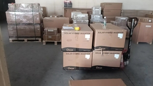 Deye SUN-70K-G03พาวเวอร์อาร์เรย์พลังงานแสงอาทิตย์ขนาดใหญ่ของคุณพร้อม deye 70kW อินเวอร์เตอร์สตริงสามเฟสอินเวอร์เตอร์ DC/AC - Product Image 5