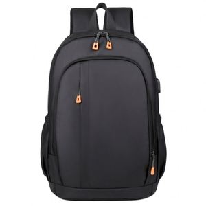 Sac à dos unisexe Loungefly en cuir PU imperméable et polyester durable, idéal pour l'école, les voyages et le sport, avec port USB – Vente en gros usine - Product Image 2