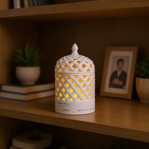 Pot à couvercle Db Bird D8.5x11.5 en céramique, objet décoratif géométrique pour la table de la maison, design contemporain - Product Image 2