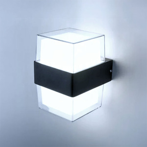 Lámpara LED cuadrada, 10W, IP54, color negro; ideal para iluminación exterior y espacios húmedos, aporta eficiencia y - Product Image 3
