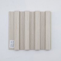 Panneau mural rainuré en WPC à texture bois, imperméable, résistant à l'humidité, durable, élégant et simple, pour la décoration intérieure