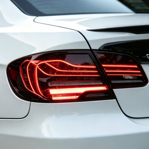 Feux arrière TYPY pour BMW Série 3 E92 2006-2013 ; feux arrière gravés au laser style CSL pour la Série 3 E92 Coupé - Product Image 5