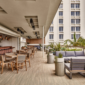 Juego de Muebles de Madera Sólida para Dormitorio de Hotel, Servicio Profesional de Decoración de Interiores para Hoteles Boutique Urbanos - Product Image 2