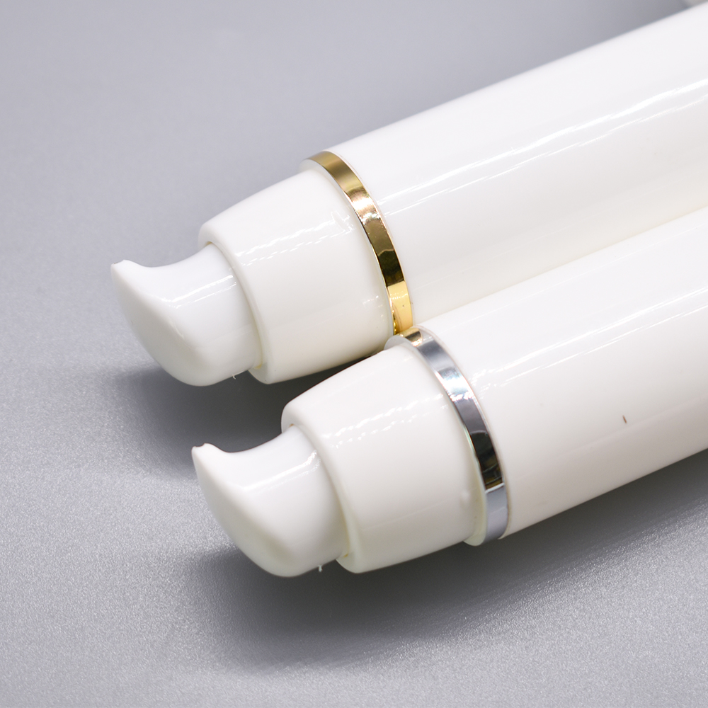 In Stock MOQ 1PCS 15ml 30ml 50ml White Airless Pump Bottle for Airless Bottle