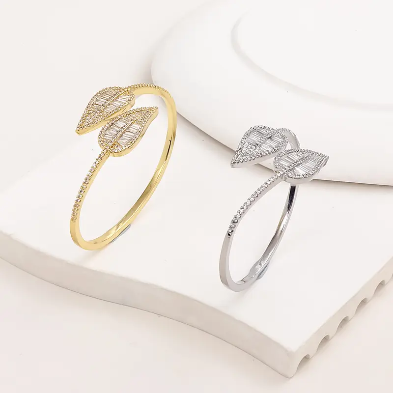 wholesale custom fashion jewelry 18k gold plated zircon stone two leaf shape cuff bracelet bangle for women jewelry