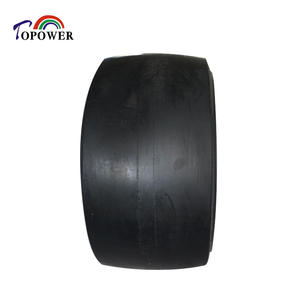 Pneu plein à pression Topower 18x9x12 1/8 Radial à faible résistance au roulement pour remorques à plateau - Product Image 2