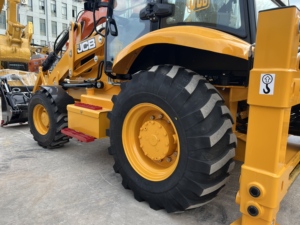Nueva Retroexcavadora JCB 3CX con Motor JCB Dieselmax, Excavadora de Ruedas 4x4, Certificación CE, Maquinaria de Construcción en Stock - Product Image 5