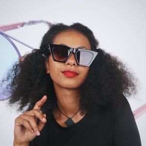 NWOGLSS 113003 New Fashion PC Cat Eye UV400 <strong>Women</strong> <strong>Sunglasses</strong> in Red <strong>Blue</strong> Gray - Product Image 2