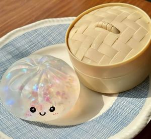 En gros Jouet Squishy en forme de Boulette de Ravioli Mystère et de Boulette Vapeur Mignonne, Jouet Anti-stress et Anti-anxiété à presser, Jouet Fidget pour Enfants et Adultes - Product Image 3
