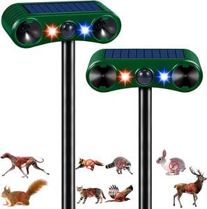 Répulsif solaire à ultrasons pour animaux de nuit Soundwave Fortress Deer Destroyer Raccoon Squirrel Dissuasion avec Flash Garden Courtyard - Product Image 1