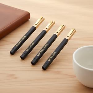 Stylos en caoutchouc carrés personnalisés de haute qualité avec logo, clip métallique, stylos promotionnels pour la publicité scolaire - Product Image 2