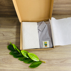 Papel de regalo de impresión blanca directa de fábrica Material de papel tisú a prueba de humedad Revestimiento de papel de copia personalizable Zapatos de ropa - Product Image 3