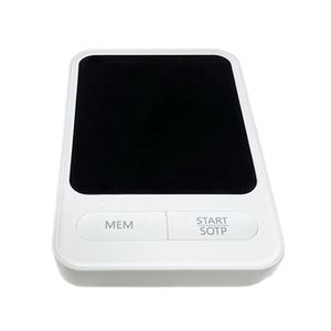 2026 मॉडल क्यूफ डिजिटल ब्लड प्रेशर मॉनिटर के साथ तीन रंगों बैकलाइट वॉयस प्रसारण ऑसिलोमेट्रिक माप मशीन - Product Image 2