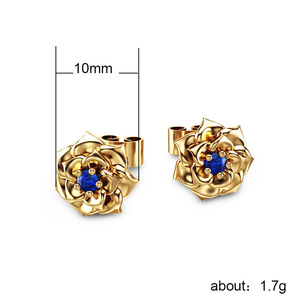 Orecchini a Perno a Forma di Rosa per Donne, con Accenti in Cristallo, Eleganti Accessori Floreali per Uso Quotidiano - Product Image 5