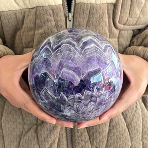 Sphère d'améthyste naturelle en plumes, boule de cristal violette pour la tranquillité, décoration intérieure, sculpture d'ombre pour la maison - Product Image 3