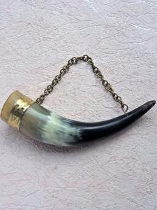 Cuerno Natural para Beber Hecho a Mano, Acabado Pulido, Estilo Vikingo, Disponible para la Venta - Product Image 6