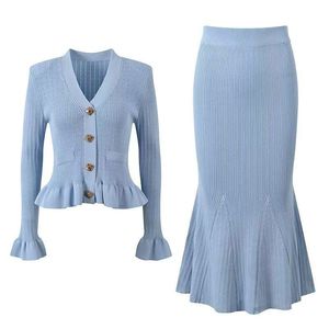 Vêtements pour femmes <span class=keywords><strong>en</strong></span> gros, robe élégante à coupe trapèze, <span class=keywords><strong>ensemble</strong></span> deux pièces, <span class=keywords><strong>haut</strong></span> <span class=keywords><strong>en</strong></span> tricot à manches évasées <span class=keywords><strong>et</strong></span> <span class=keywords><strong>jupe</strong></span> queue de poisson, <span class=keywords><strong>ensemble</strong></span> deux pièces pour femmes - Product Image 5