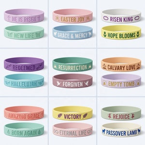 Bracelet en silicone gaufré motif croix pour la fête <span class=keywords><strong>de</strong></span> Pâques, couleur personnalisée Pantone, vente en gros pour l'église, collecte <span class=keywords><strong>de</strong></span> fonds d'avril, cadeau promotionnel - Product Image 1