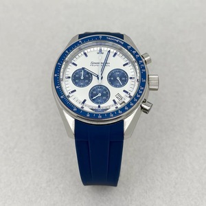 Montre chronographe à quartz de 40 mm pour hommes, boîtier en acier massif avec bracelet en caoutchouc, mouvement VK63 - Product Image 1
