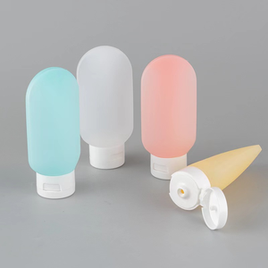 Botella dispensadora de exprimidor de <span class=keywords><strong>tubo</strong></span> suave al tacto colorida de 60ml para champú, gel de ducha, cosméticos, loción, jabón de manos () - Product Image 1