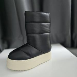 Bottes <span class=keywords><strong>MOON</strong></span> tendance d'hiver en peau de mouton grande taille, chaudes et durables, pour hommes et femmes, avec semelle extérieure en caoutchouc antidérapante haute et épaisse pour la neige - Product Image 4