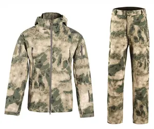 후드 소프트 쉘 자켓 세트 방풍 방수 따뜻한 야외 상어 피부 남성 코트와 바지