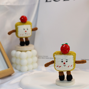 2025 Hot Bán handmade bánh mì nướng Slice đồ chơi sang trọng dễ thương sợi Crochet Búp bê mặt dây chuyền sáng tạo handmade Túi Mặt dây chuyền Crochet <span class=keywords><strong>Keychain</strong></span> - Product Image 2