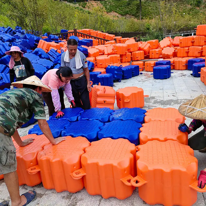 סין של מכירה לוהטת מים ספורט פלסטיק מזח צף קוביית dock מזח צף פלטפורמה