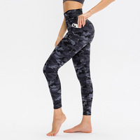 OEM Gerippte High-Waist Camouflage Yoga-Leggings mit Taschen, Schnelltrocknend, Atmungsaktiv, Leicht, aus Spandex/Polyester für