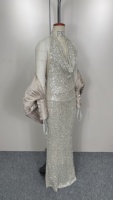 Robe de soirée à col châle en sequins dorés, prête à être expédiée en gros, collection 2026 – Ensemble deux pièces de robe de soirée formelle à sequins enveloppante