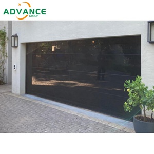 Porte <span class=keywords><strong>de</strong></span> <span class=keywords><strong>garage</strong></span> sectionnelle panoramique en verre pleine vue avec cadres minimalistes pour garages penthouse <span class=keywords><strong>de</strong></span> luxe - Product Image 6