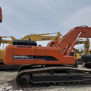 Excavadora hidráulica de cadenas Doosan DX420 de 42 toneladas, usada, de Corea, para proyectos de excavación minera de gran envergadura. - Product Image 1