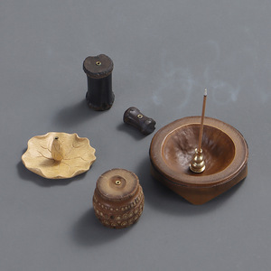 Brûleur d'encens en bambou fait à la main, style zen, pour usage domestique et religieux - Product Image 1