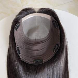 Vente en gros en stock important : Topper capillaire 8x9 à base mono, cheveux vierges européens bruts, aspect cuir chevelu naturel, sans colle, pour l'alopécie - Product Image 1