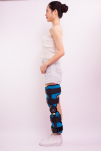 Orthèse articulée respirante pour genouillères, attelle articulée ROM réglable pour la récupération post-opératoire et les douleurs chroniques au genou - Product Image 4