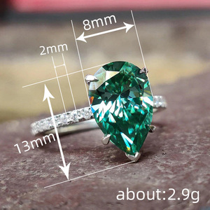 Anello dal Design a Goccia Elegante per Donne - Product Image 4