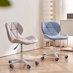 Silla de Oficina Giratoria Moderna y Minimalista, Ajustable en Altura, con Ruedas, para el Hogar, Estudio o Maquillaje - Product Image 2