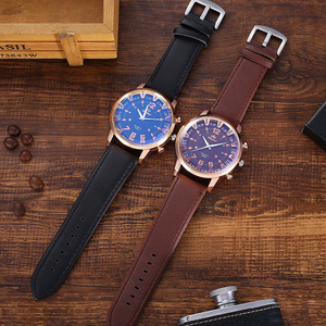 Luxury Trend Men Watch Set 4pcs cintura in pelle portafoglio occhiali da sole orologi al quarzo Set regalo regalo di moda <span class=keywords><strong>per</strong></span> <span class=keywords><strong>marito</strong></span> papà amico - Product Image 4