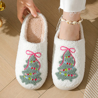 Chaussons d'hiver chauds et antidérapants Baotou pour homme et femme, motif dessin animé en peluche nœud papillon et sapin de Noël, best-seller de Noël