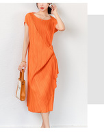 Rétro longues robes décontractées A-ligne couleur unie plissée irrégulière haute qualité sens longue robe de soirée