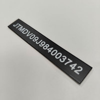 Plaque d'identification personnalisée pour équipement extérieur, numéro de série noir avec écriture blanche, numéro VIN, plaque VIN en métal aluminium imprimée